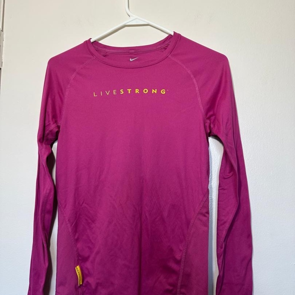 Nike Dri-FIT Livestrong pink long-sleeve athletic